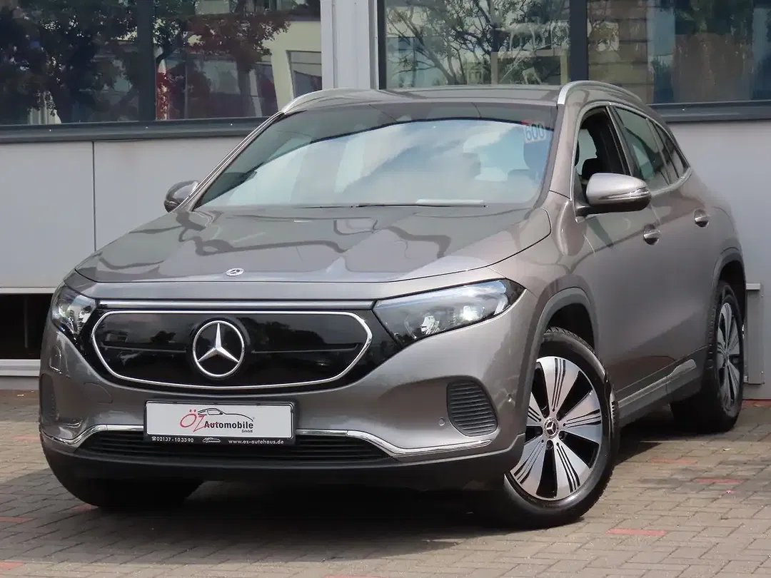 Mercedes-Benz EQA 250 - Thumbnail 4