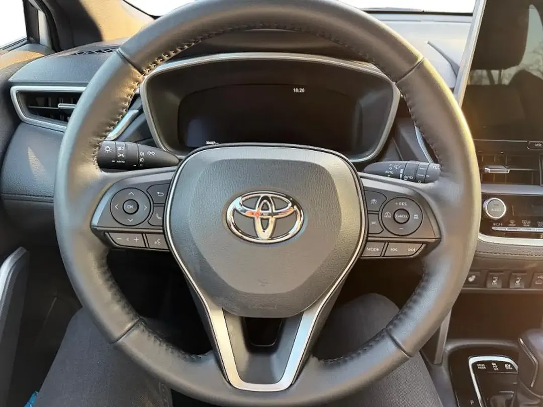 Toyota Corolla Cross Active - Thumbnail 12