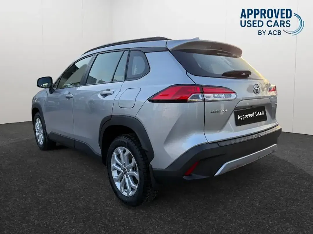 Toyota Corolla Cross Active - Thumbnail 3