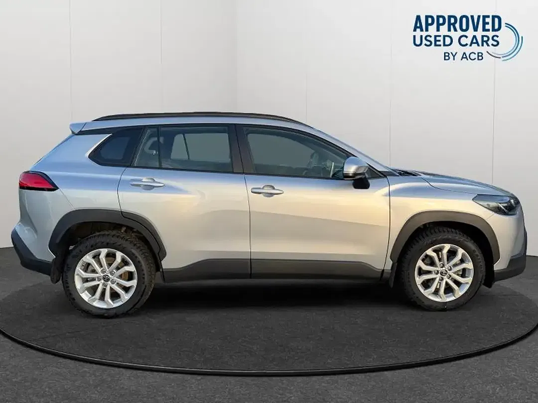 Toyota Corolla Cross Active - Thumbnail 6