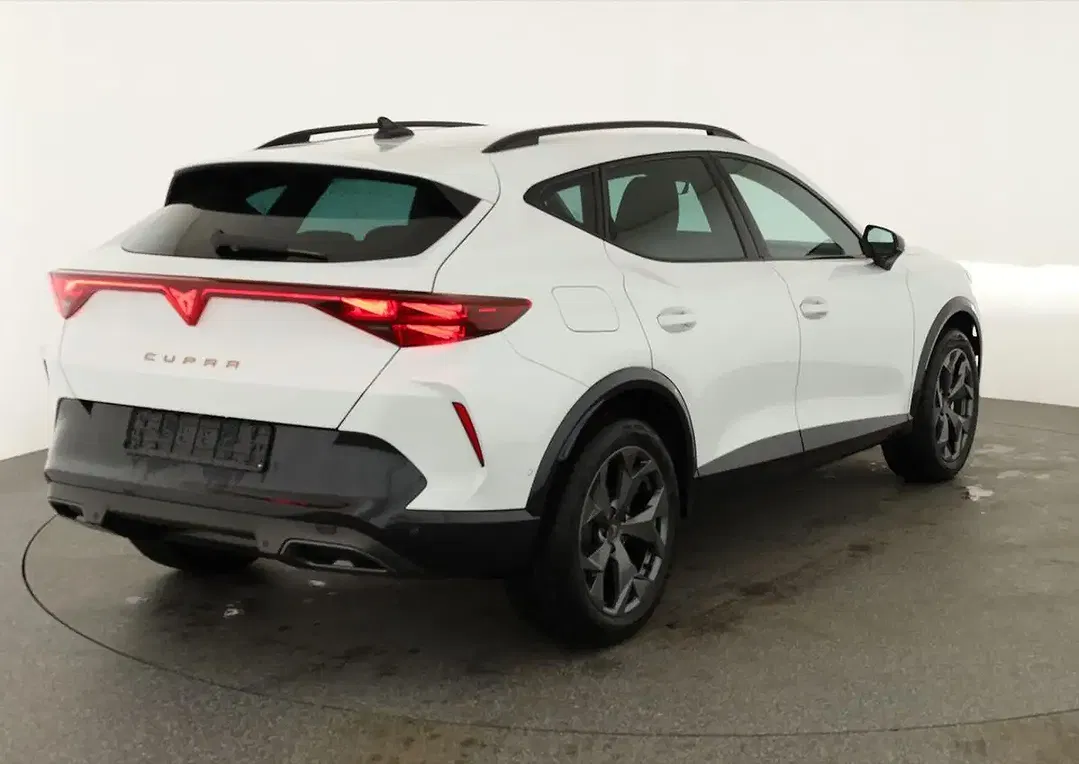 CUPRA Formentor 1.5 eTSI DSG Matrix LED - Thumbnail 2
