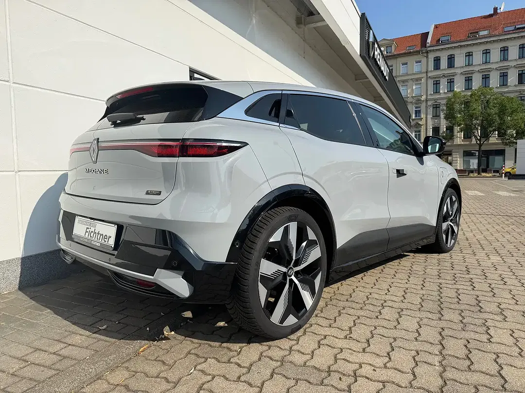 Renault Megane Techno Comfort - Thumbnail 3