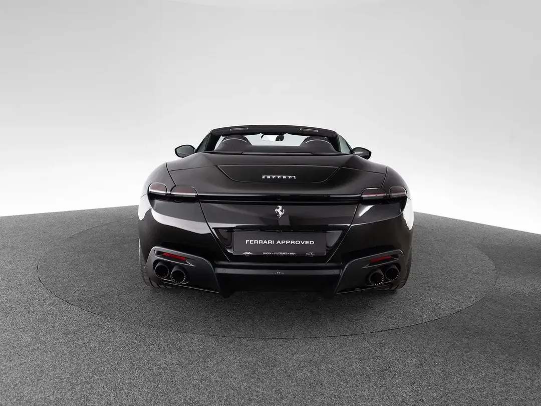 Ferrari Roma Spider - Thumbnail 4