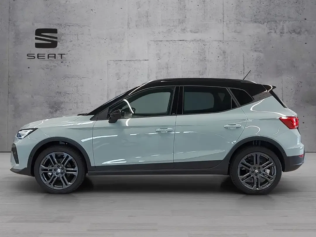 SEAT Arona 1.0 TSI FR - Thumbnail 3