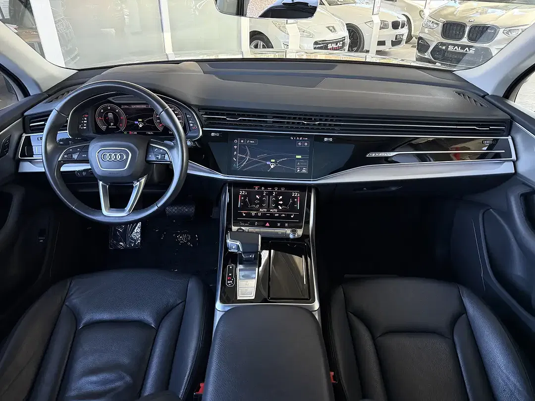 Audi Q7 50 TDI quattro - Thumbnail 14