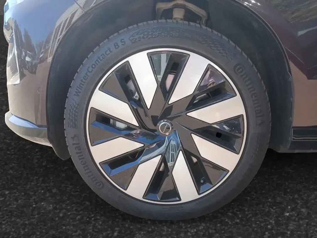 Volvo EX90 Ultra - Thumbnail 14