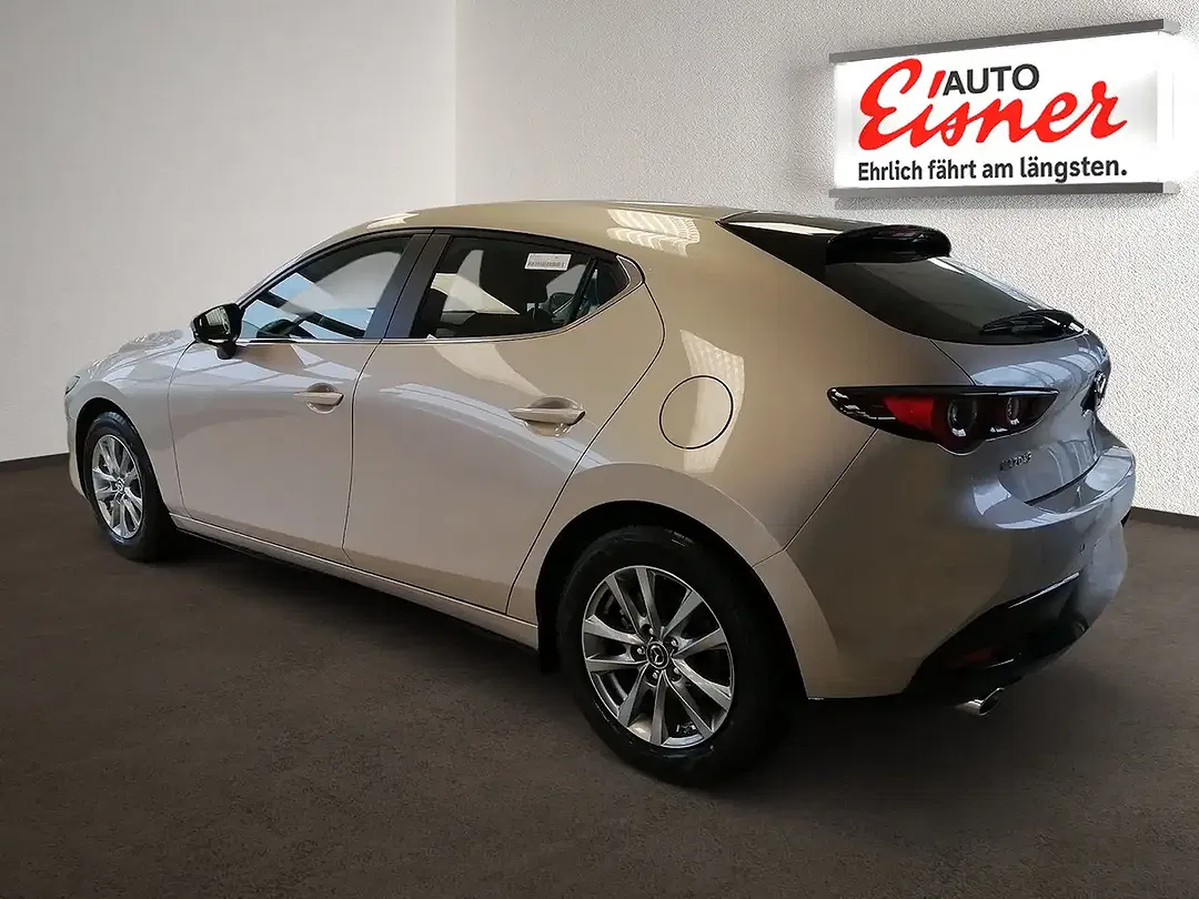 Mazda 3 Prime-Line - Thumbnail 10
