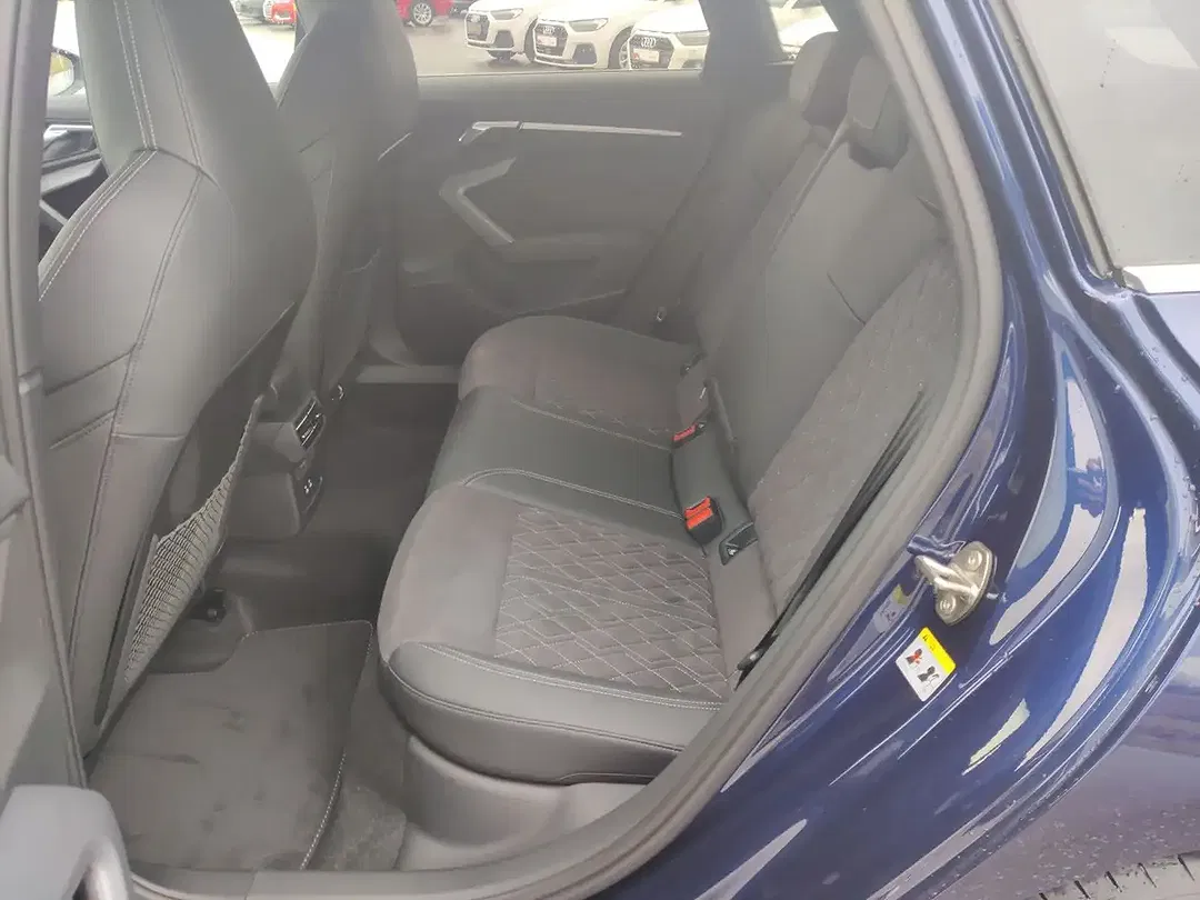 Audi S3 TFSI S tronic quattro - Thumbnail 8