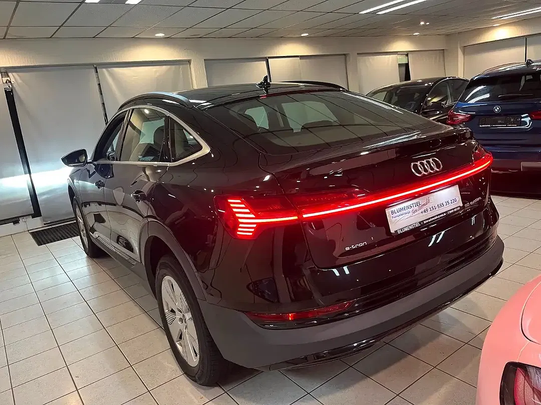 Audi e-tron 50 quattro Matrix LED Sportback - Thumbnail 8