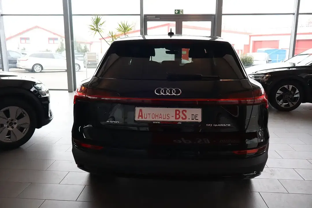 Audi e-tron 50 quattro - Thumbnail 6