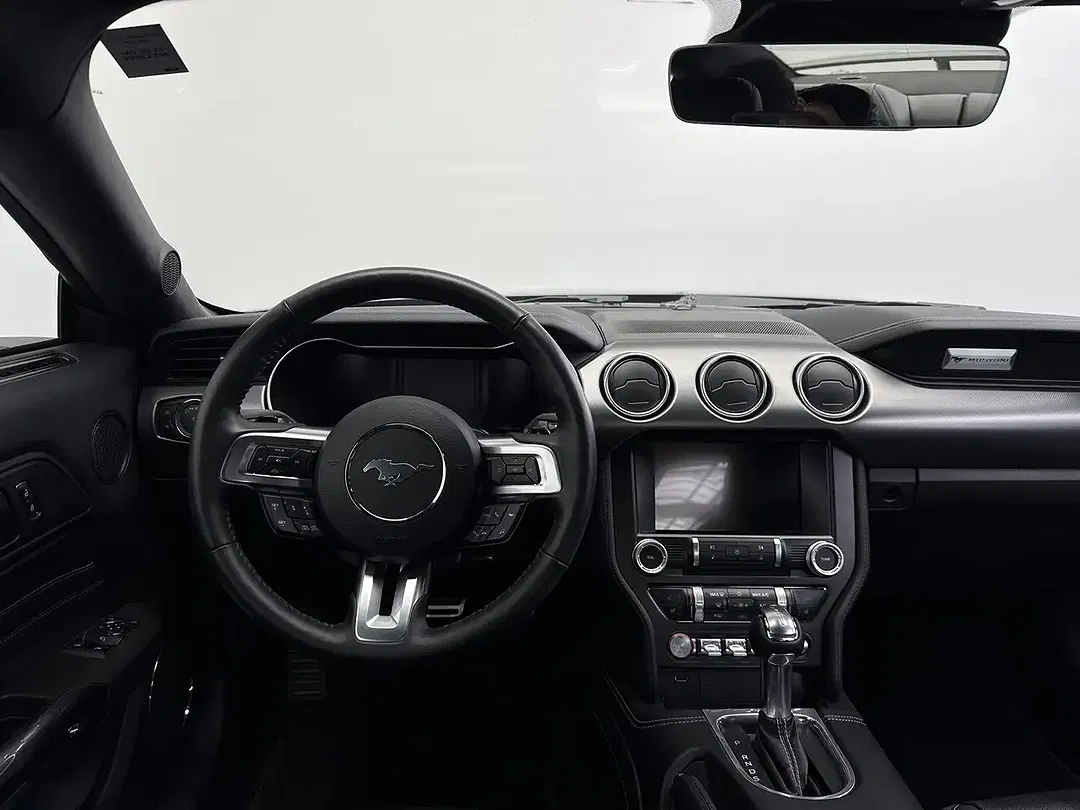 Ford Mustang GT - Thumbnail 11