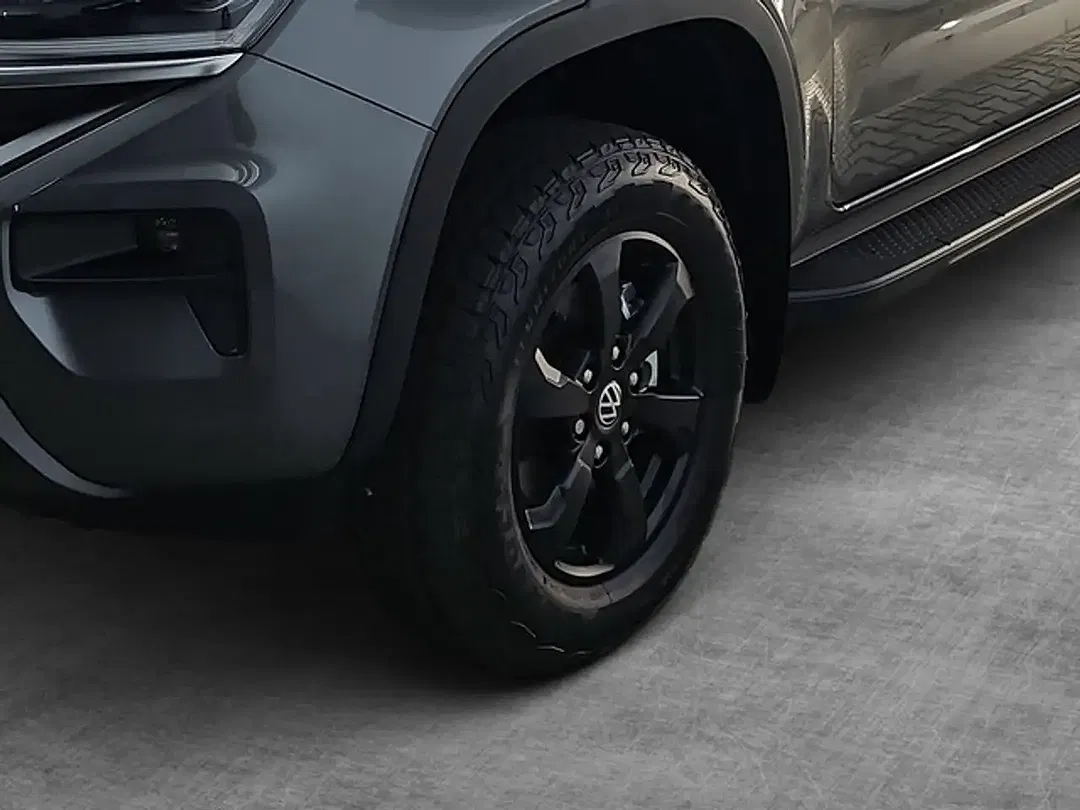 Volkswagen Amarok - Thumbnail 4