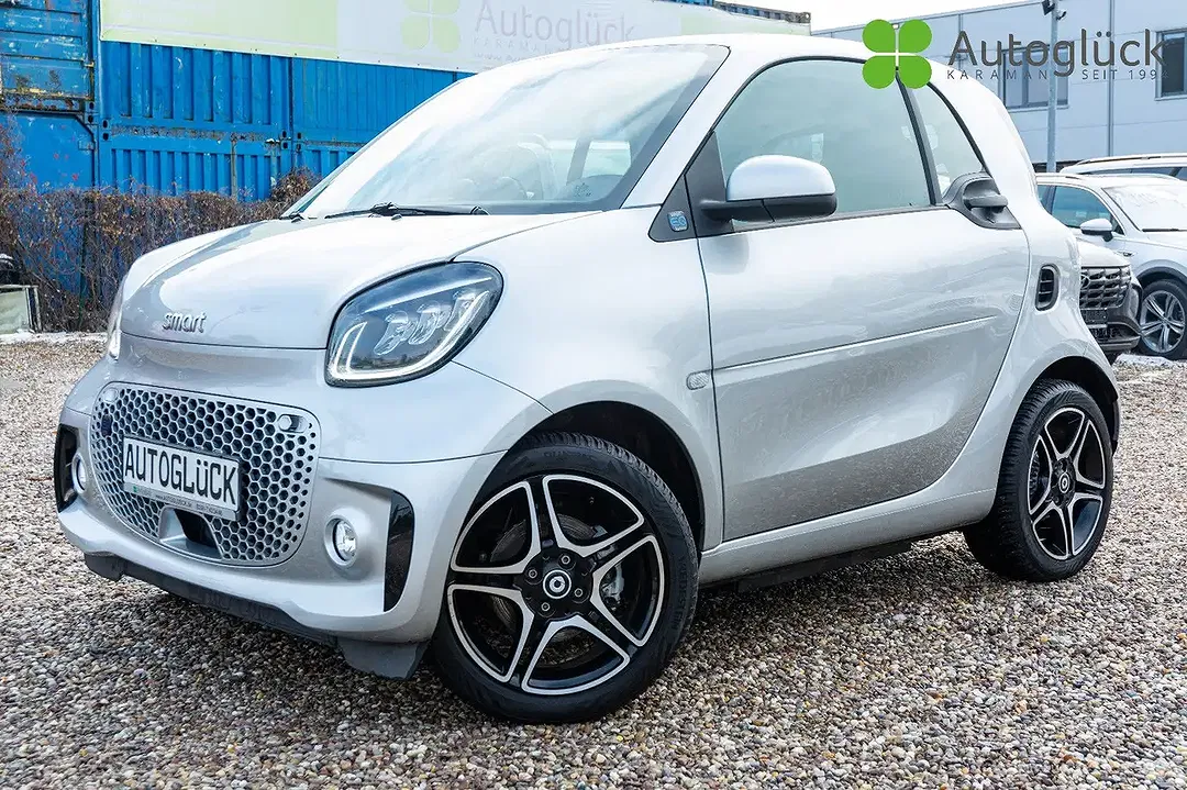 smart forTwo - Thumbnail 3