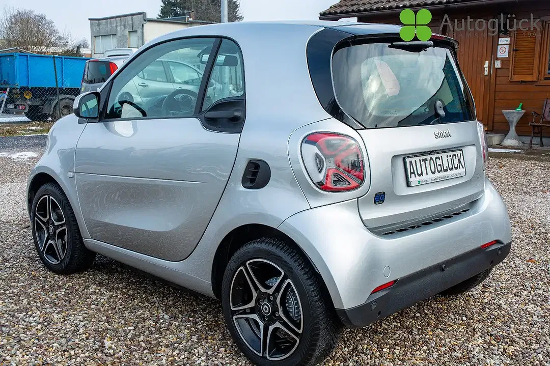 smart forTwo - Thumbnail 4