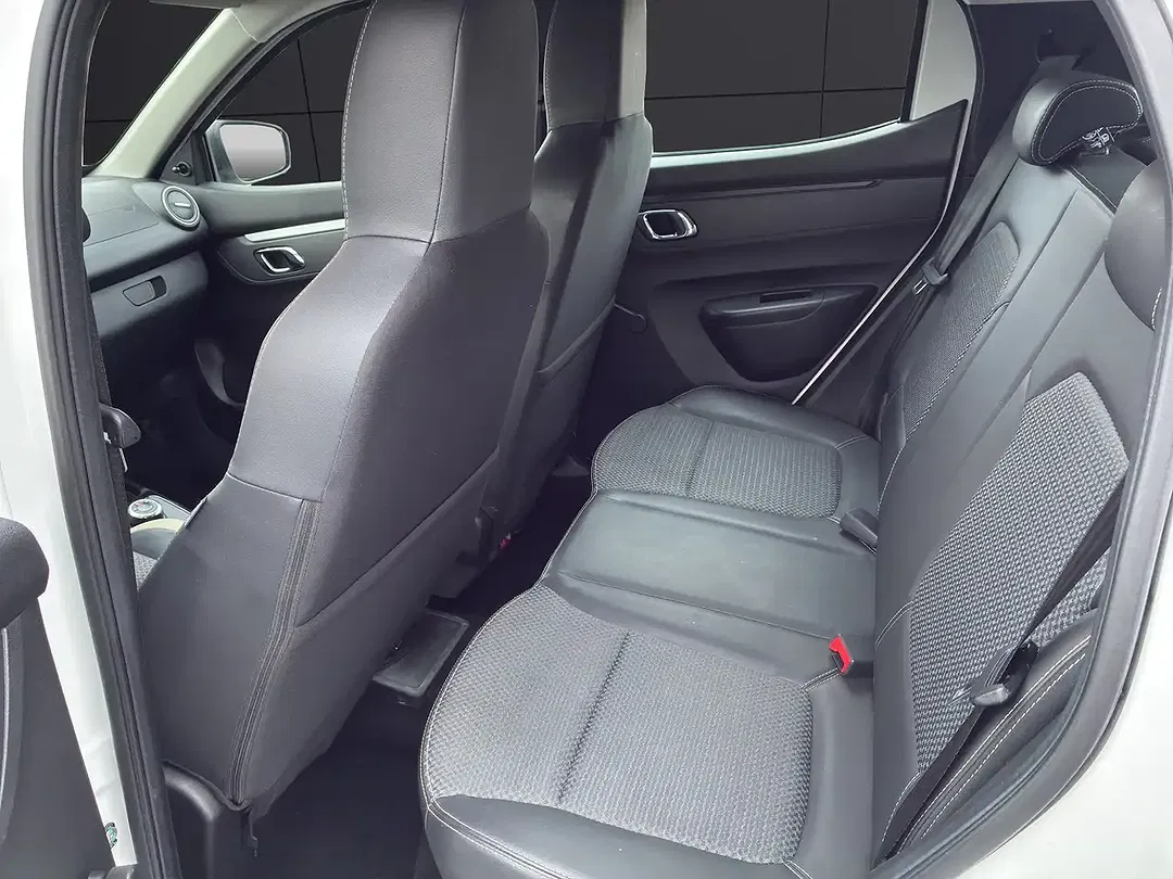 Dacia Spring EV Essential - Thumbnail 11