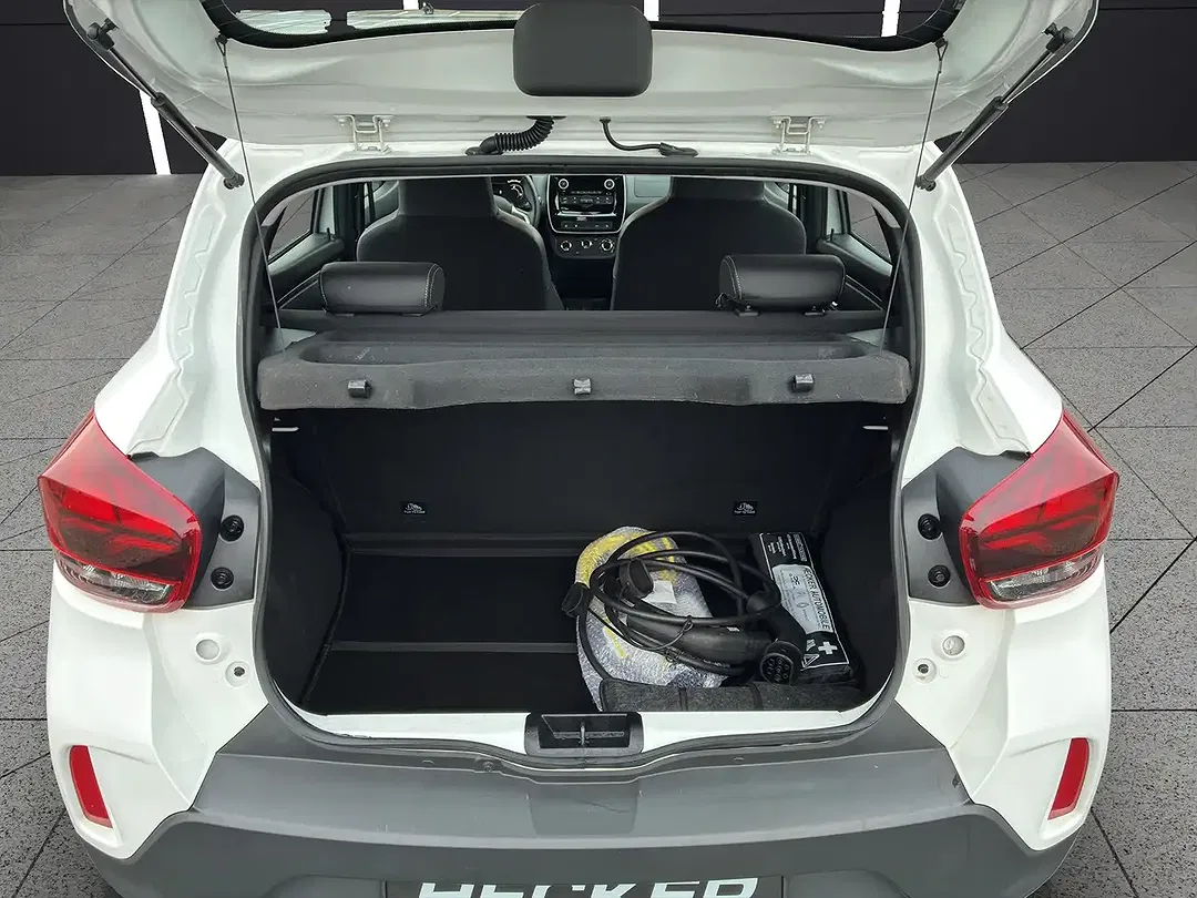 Dacia Spring EV Essential - Thumbnail 13