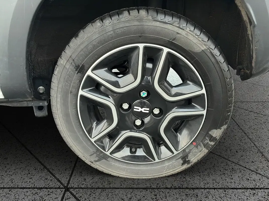 Dacia Spring EV Essential - foto 14