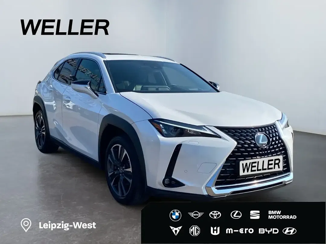 Lexus UX 250h Executive Line - Thumbnail 4