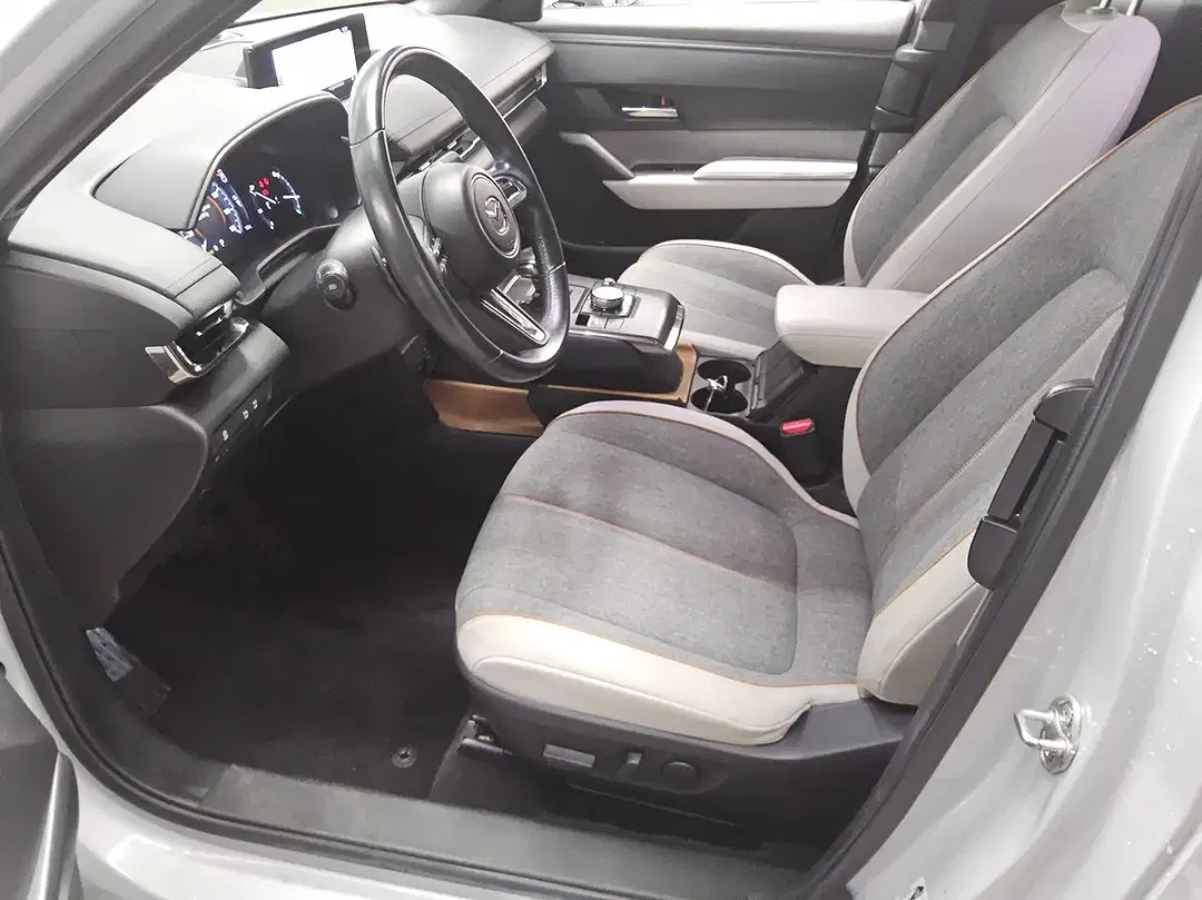 Mazda MX-30 e-SKYACTIV - Thumbnail 8
