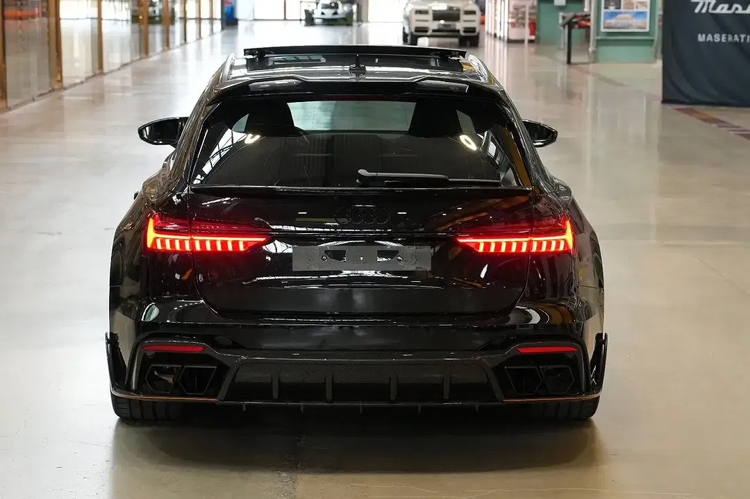 Audi RS6 - Thumbnail 7
