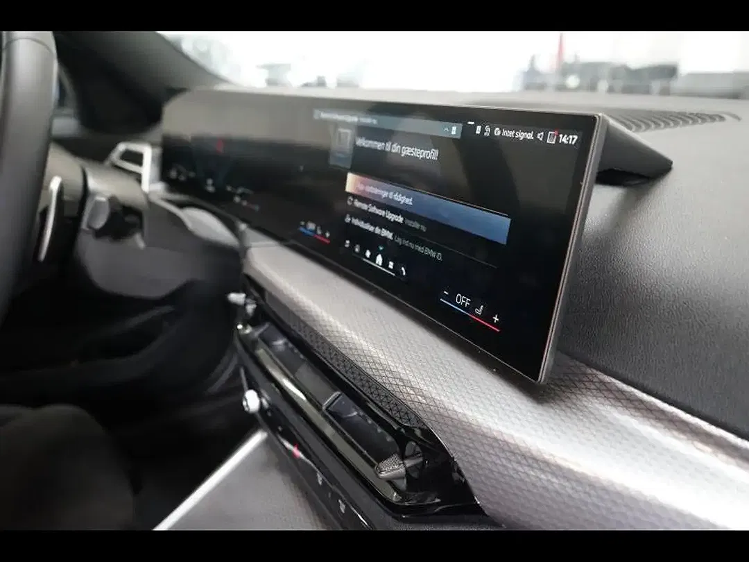 BMW 320 xDrive M Sport - Thumbnail 12
