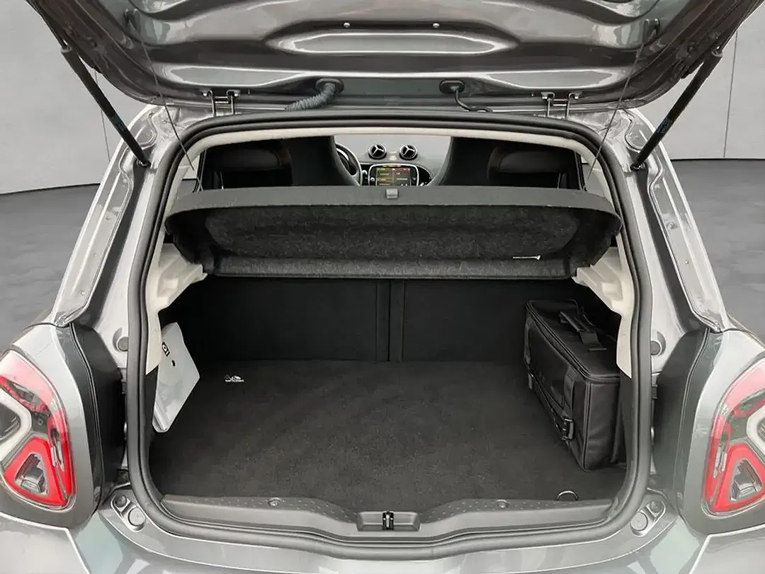 smart forFour - Thumbnail 5