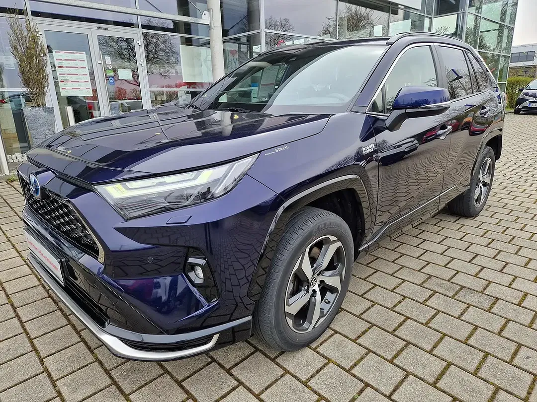Toyota RAV 4 PHEV 4x4 - Thumbnail 4