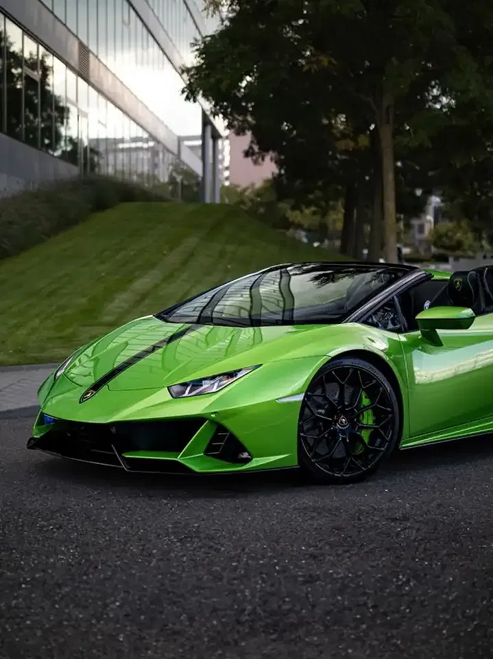 Lamborghini Huracán EVO Spyder - Thumbnail 4