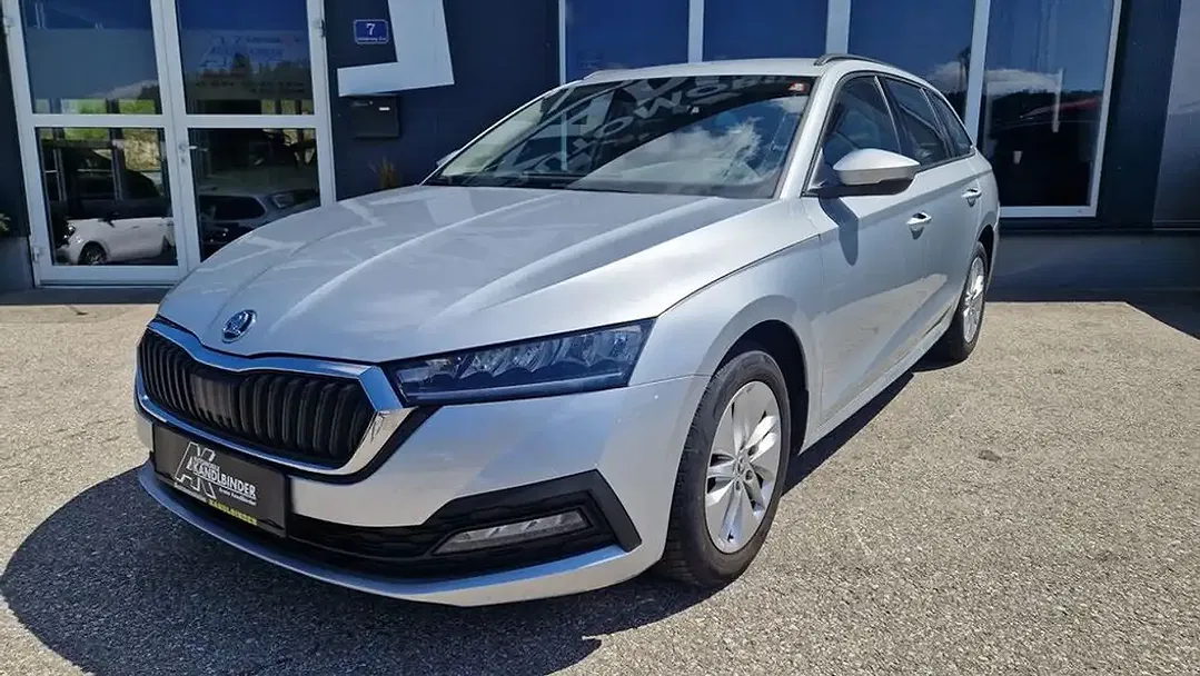 Skoda Octavia 2.0 TDI DSG Combi Style - Thumbnail 1