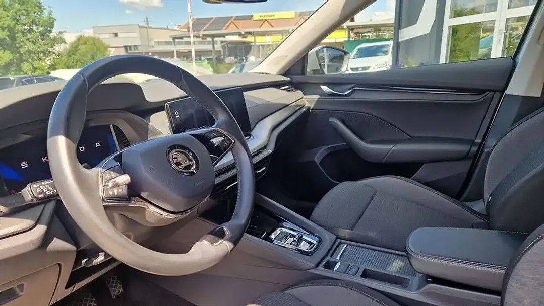 Skoda Octavia 2.0 TDI DSG Combi Style - Thumbnail 7