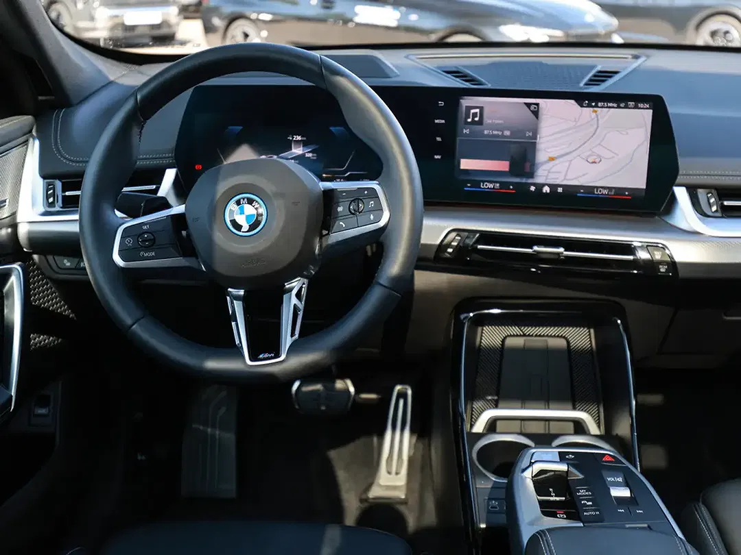 BMW iX1 xDrive M Sport Pro - foto 14