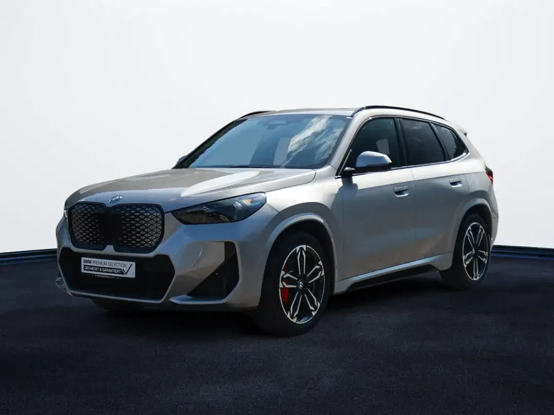 BMW iX1 xDrive M Sport Pro - foto 1