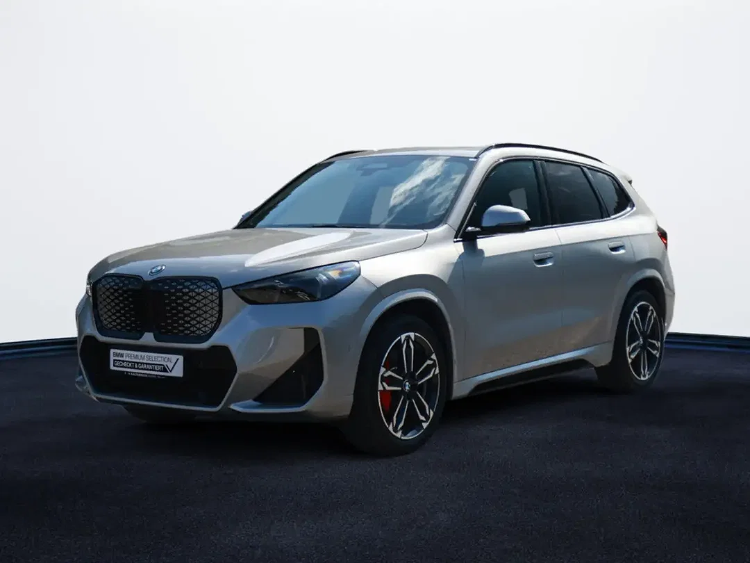 BMW iX1 xDrive M Sport Pro - Afbeelding 1