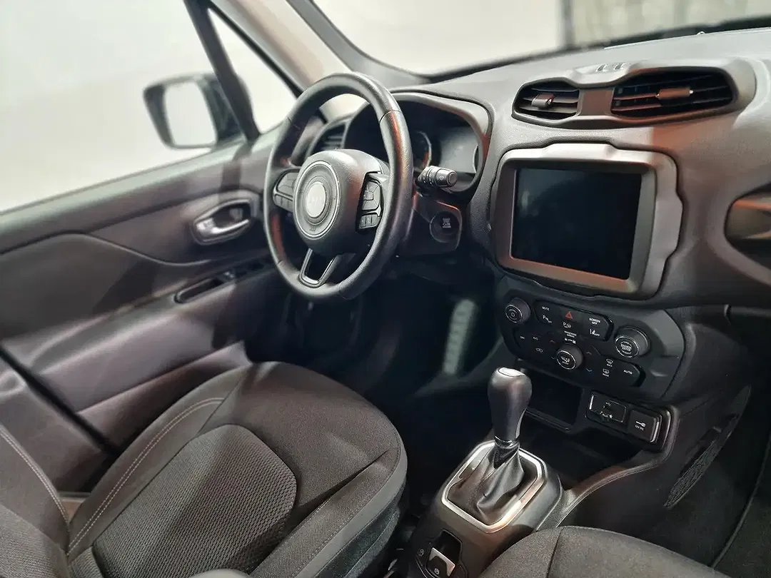 Jeep Renegade Limited - Thumbnail 12