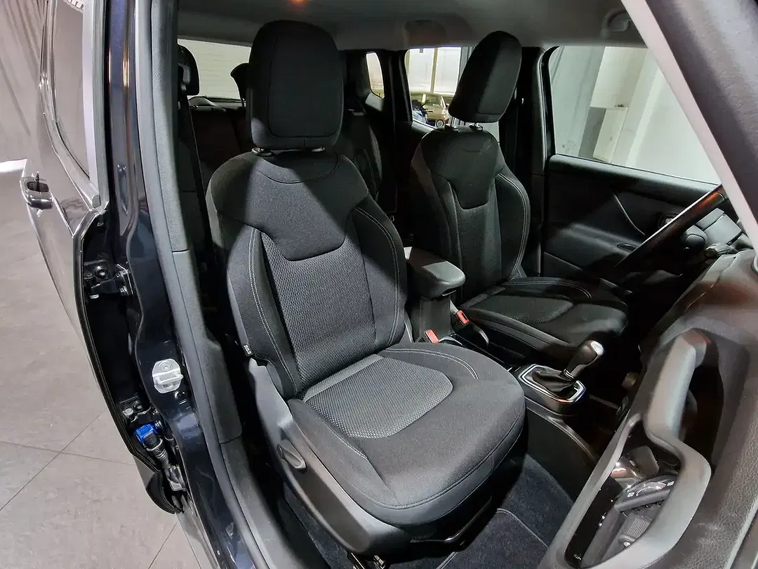 Jeep Renegade Limited - Thumbnail 14