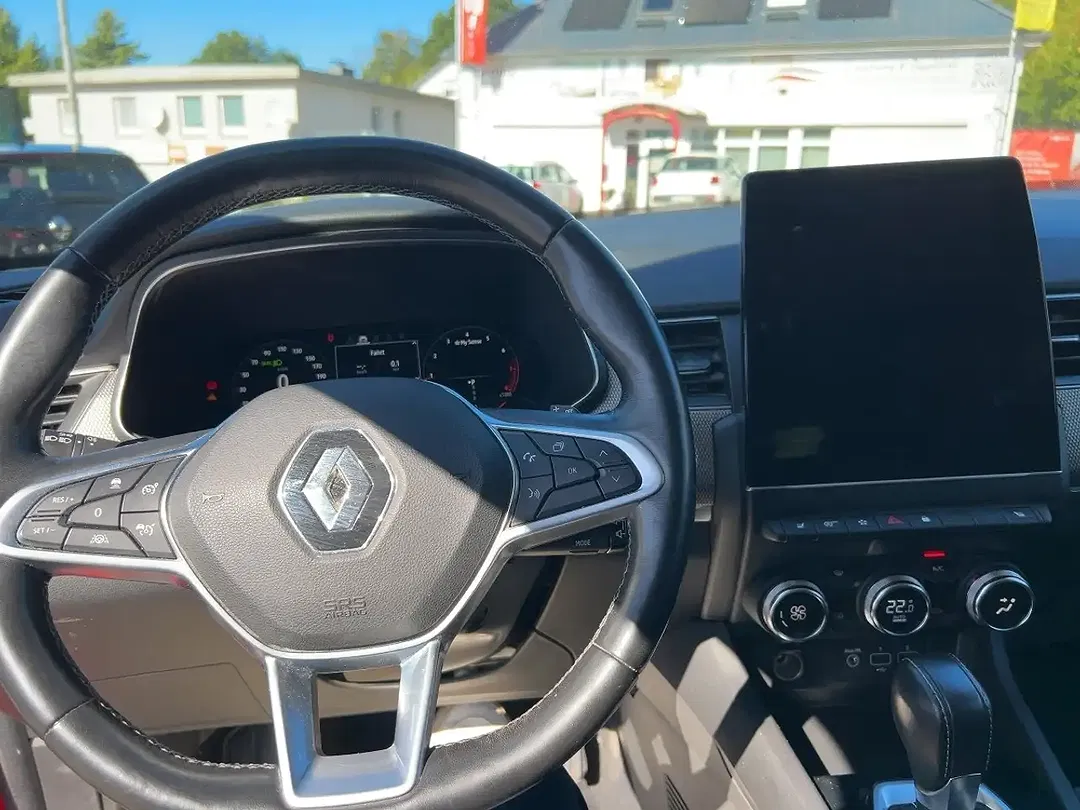 Renault Arkana TCe Techno - Thumbnail 8