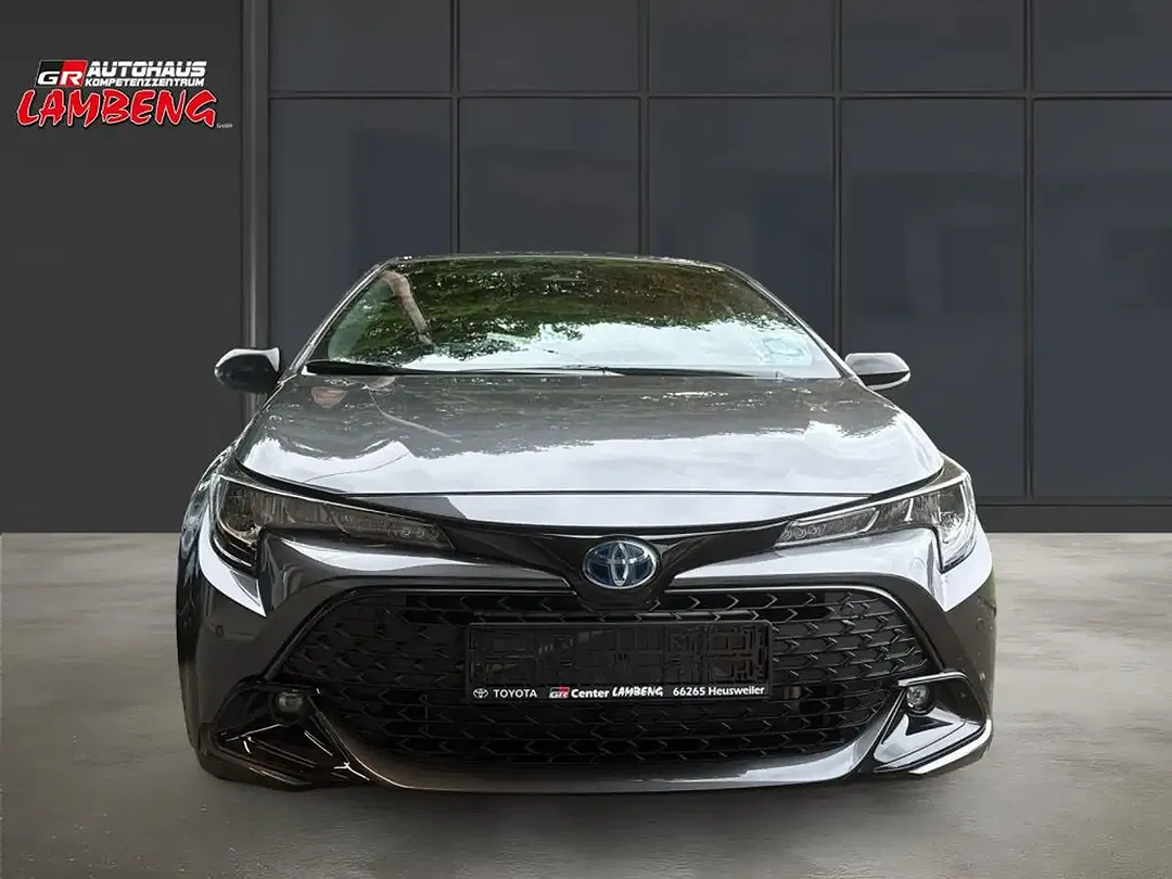 Toyota Corolla Hybrid Business Edition - Thumbnail 5