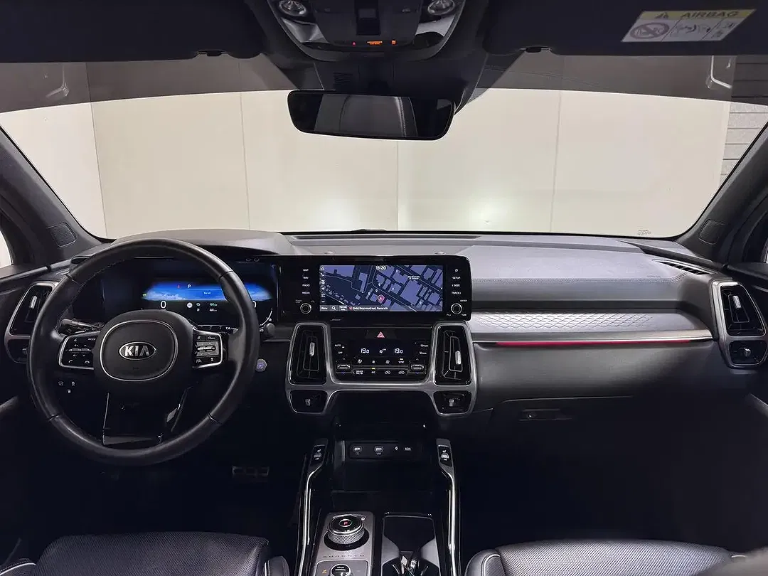Kia Sorento 1.6 PHEV Hybrid AWD - Thumbnail 11