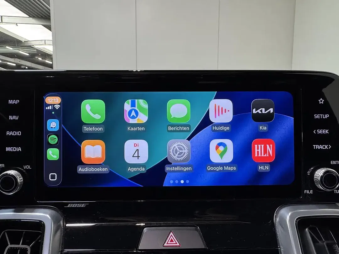 Kia Sorento 1.6 PHEV Hybrid AWD - Thumbnail 16