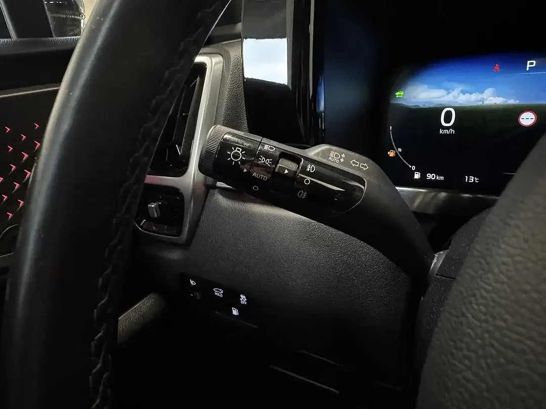 Kia Sorento 1.6 PHEV Hybrid AWD - Thumbnail 22