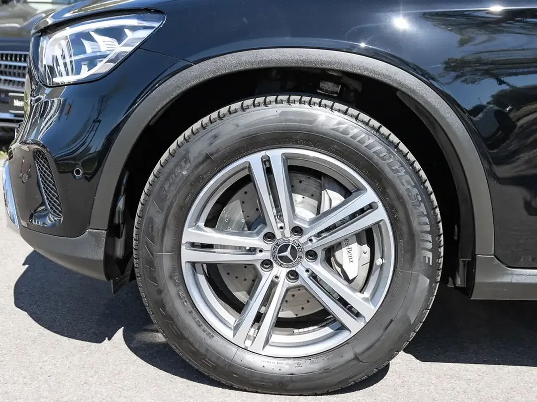 Mercedes-Benz GLC 400 4MATIC MBUX - Thumbnail 8