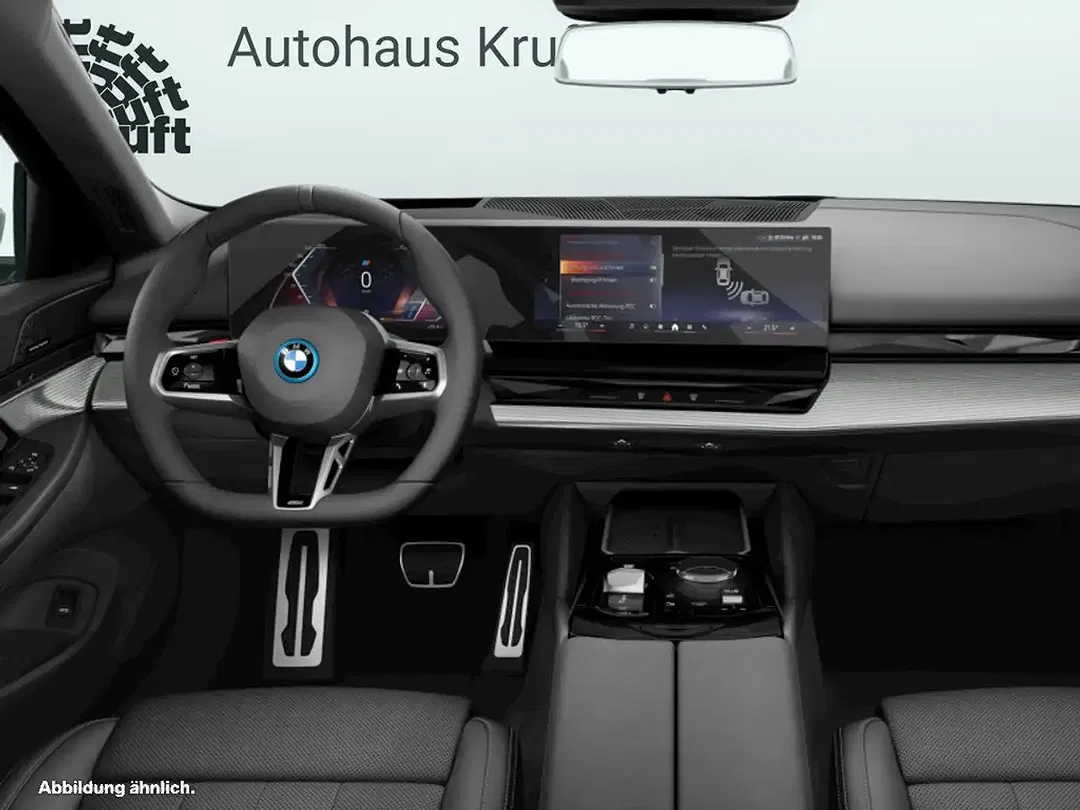 BMW i5 eDrive M Sport - Thumbnail 3