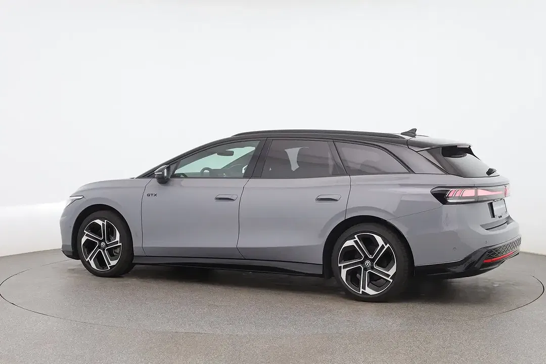 Volkswagen ID.7 4Motion Business - Thumbnail 3
