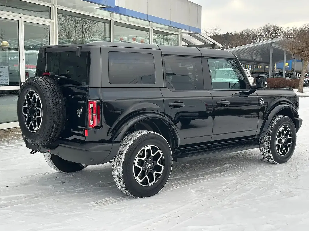 Ford Bronco 4x4 - Thumbnail 4