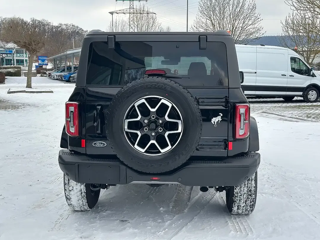 Ford Bronco 4x4 - Thumbnail 5