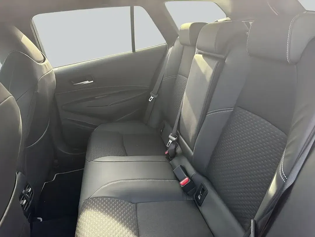 Toyota Corolla Hybrid Lounge - Thumbnail 11