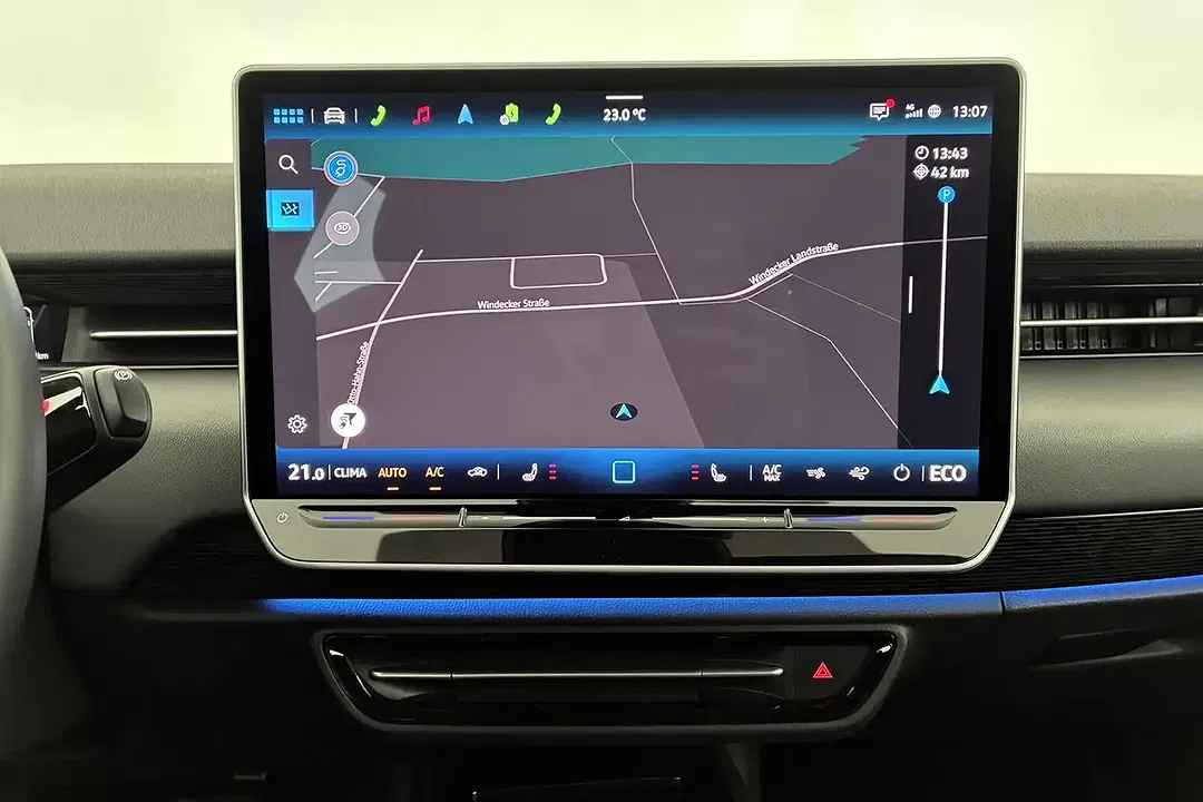 Volkswagen ID.7 Pro - Thumbnail 12