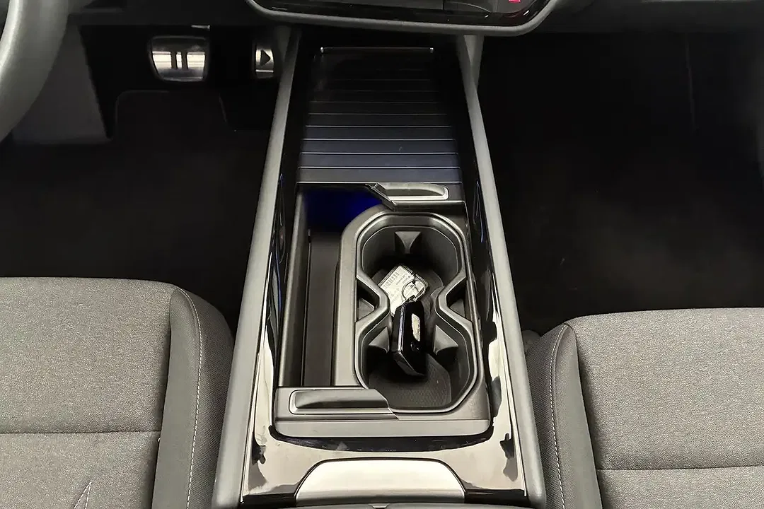 Volkswagen ID.7 Pro - Thumbnail 13