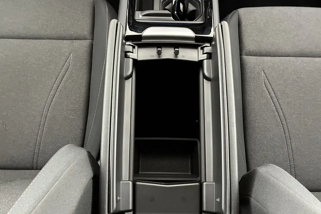 Volkswagen ID.7 Pro - Thumbnail 14