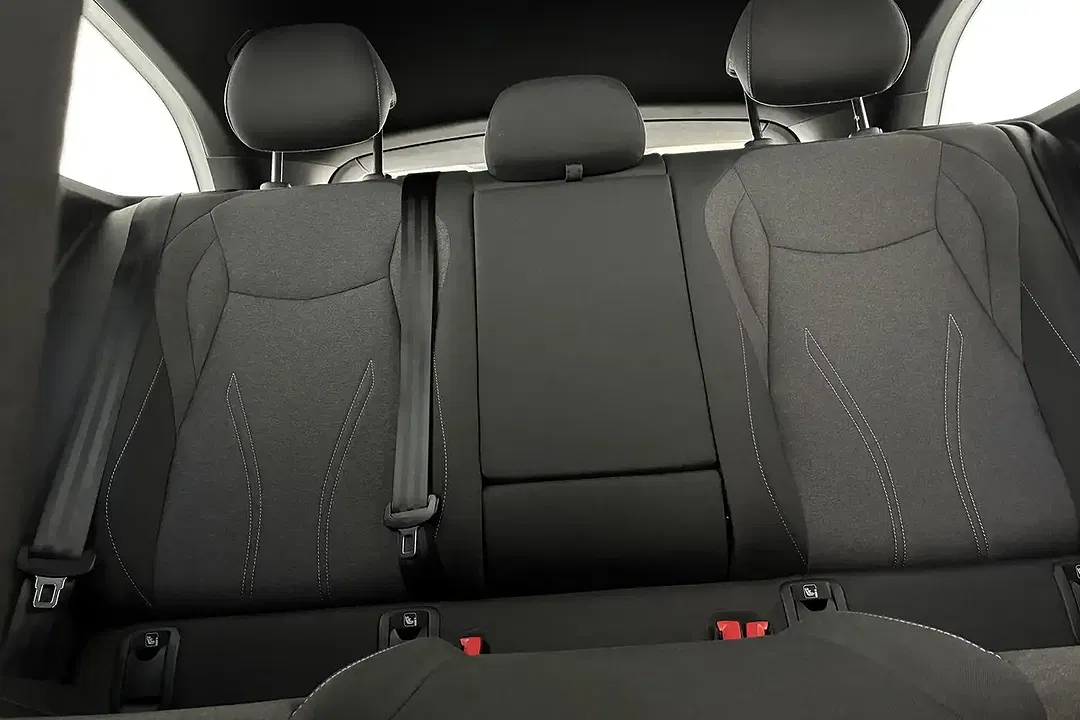 Volkswagen ID.7 Pro - Thumbnail 15
